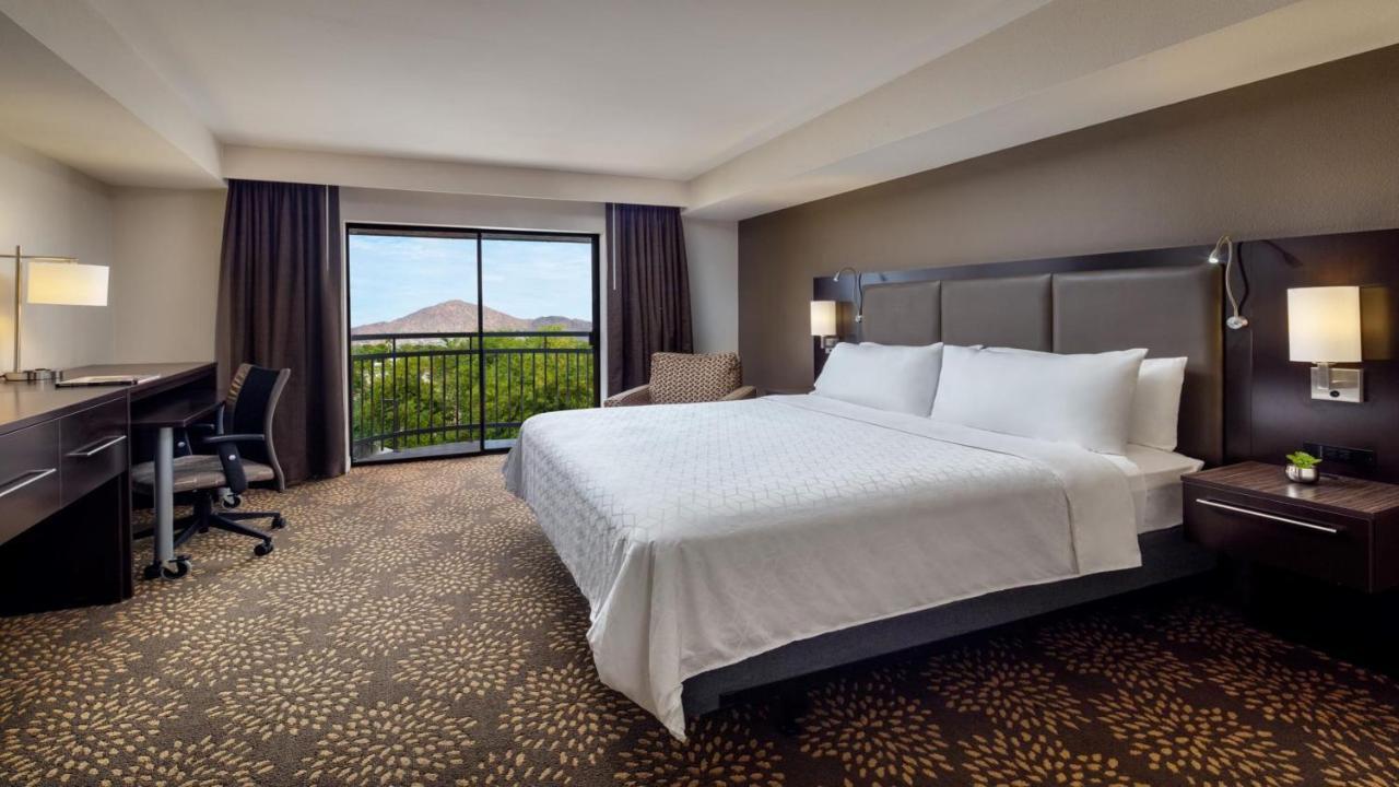 Holiday Inn And Suites Phoenix Airport North By Ihg Екстер'єр фото